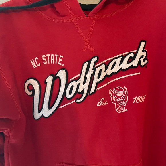 Nc State Wolfpack Hoodie - Picture 2 of 5